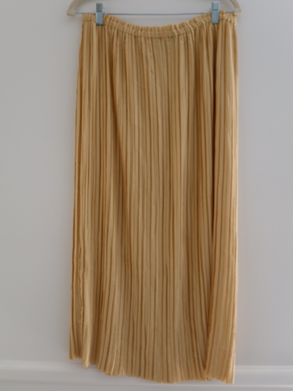 Banana Republic Yellow Maxi Pleated Skirt Size Petite Large